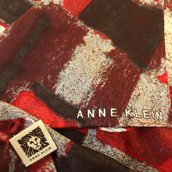 Anne Klein Abstract Red Gray Polyester Scarf Wrap Career Contemporary Modern - Picture 6 of 6